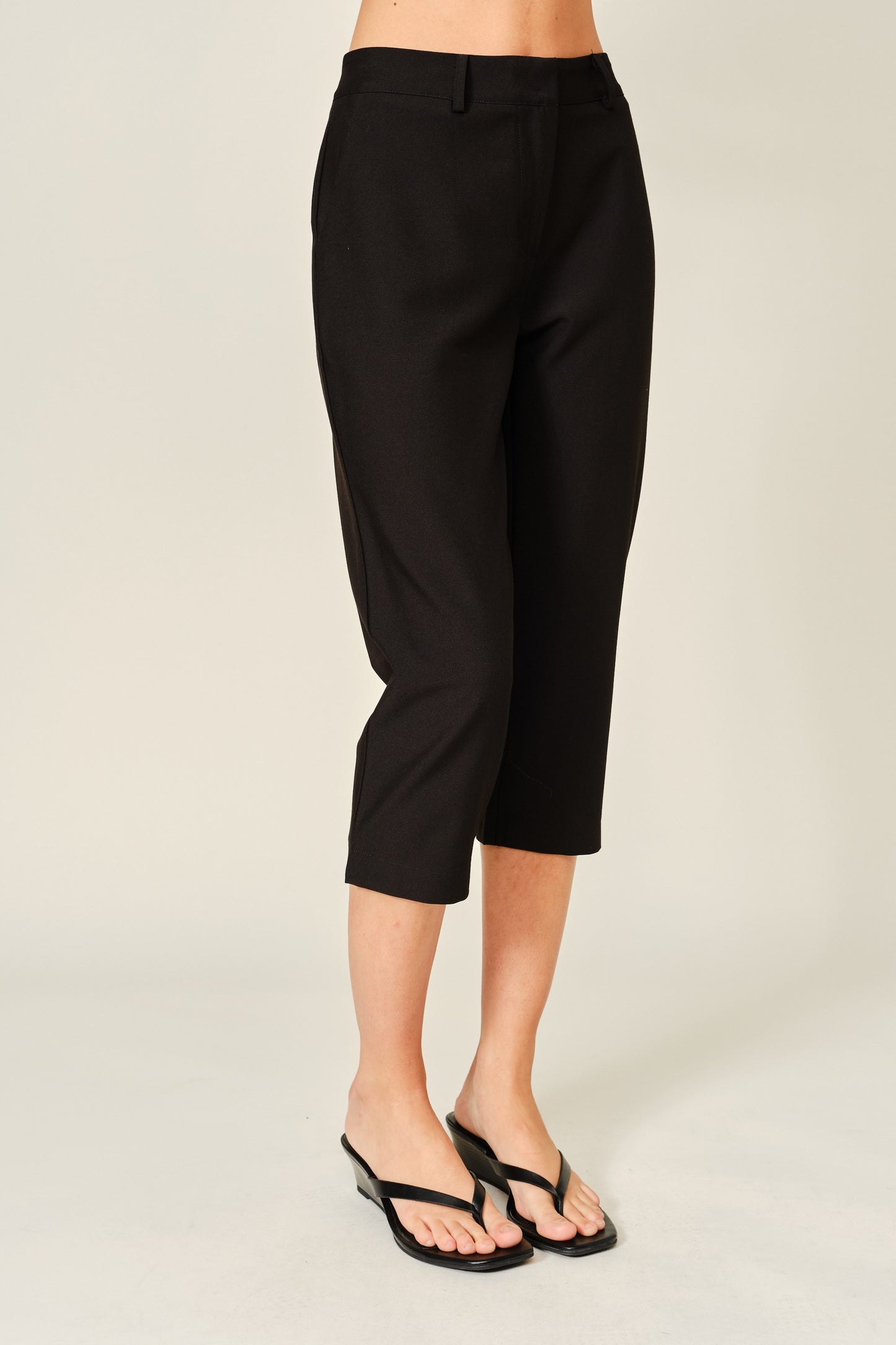 woven capri pants