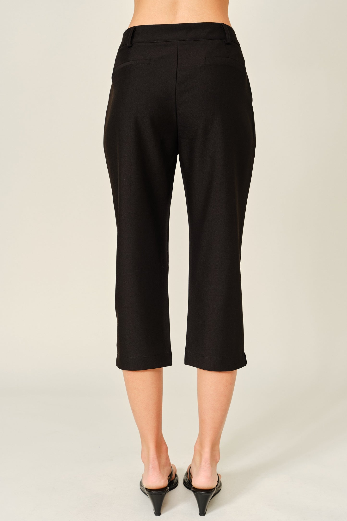 woven capri pants